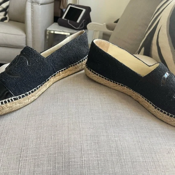 Authentic Chanel espadrilles flat shoes slip-ons - Picture 7 of 11